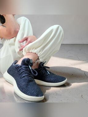 Allbirds Merino Wool Navy Contrast Sneakers Size W8